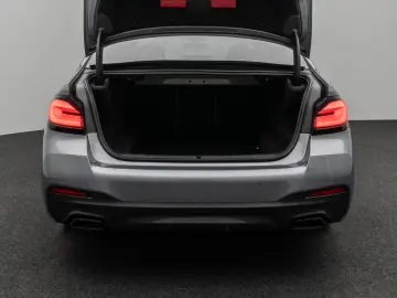 BMW 530d M Sport 360 Laser B&W HUD Individual 19Zoll