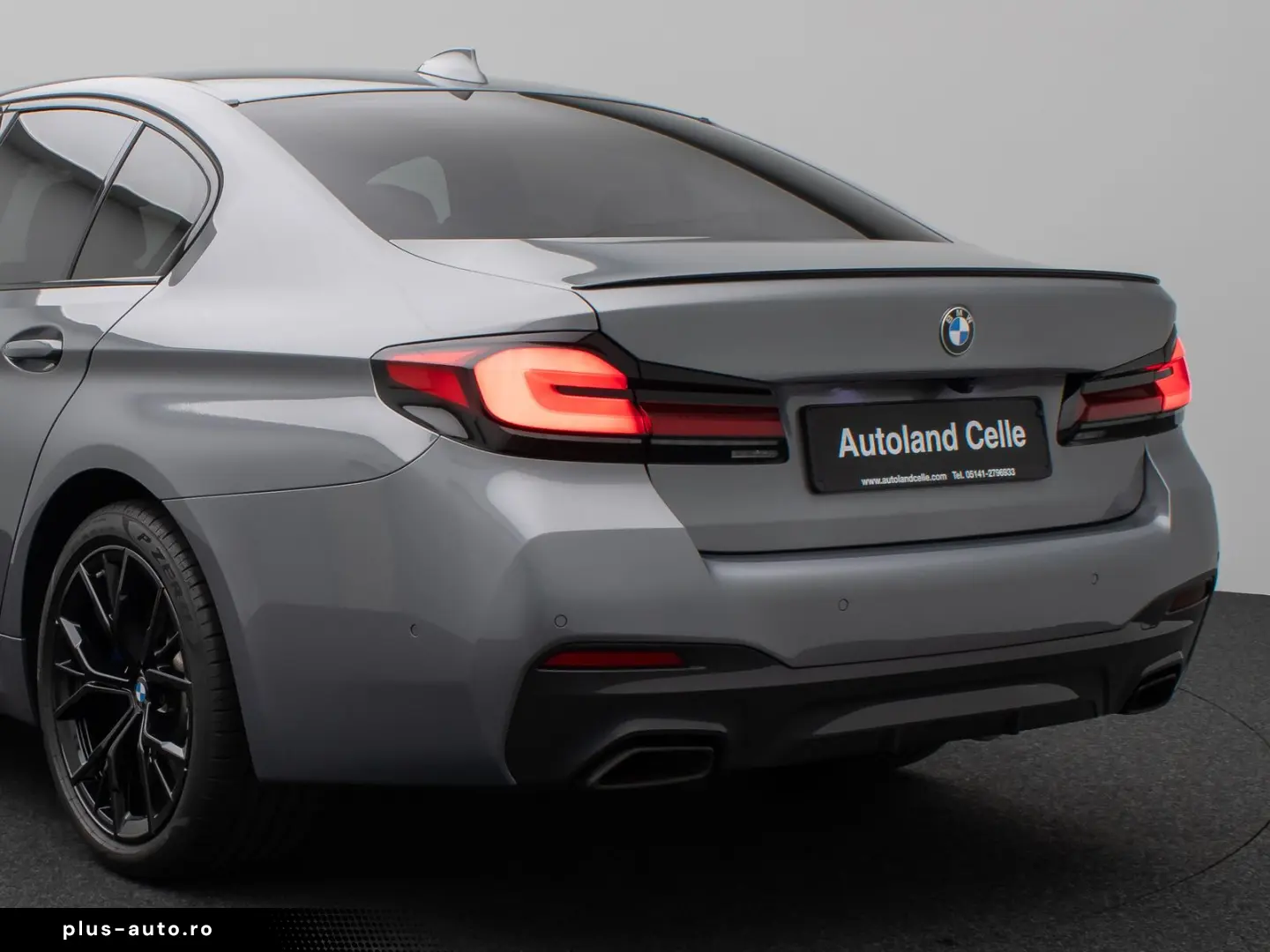 BMW 530d M Sport 360 Laser B&W HUD Individual 19Zoll