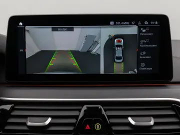 BMW 530d M Sport 360 Laser B&W HUD Individual 19Zoll