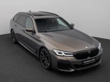 BMW 530d xD M Sport Individual Panorama HUD 20Zoll