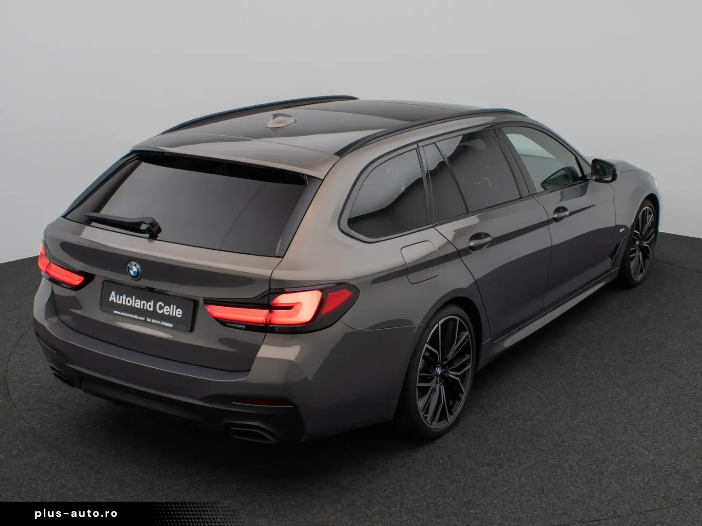 BMW 530d xD M Sport Individual Panorama HUD 20Zoll
