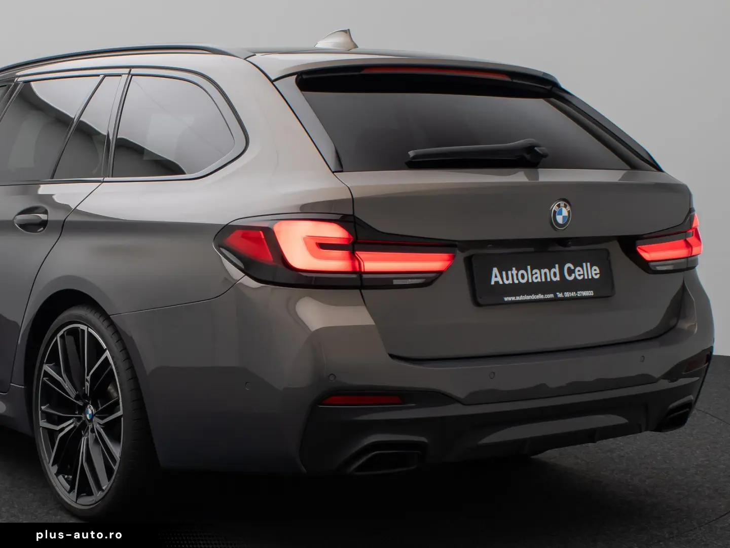 BMW 530d xD M Sport Individual Panorama HUD 20Zoll