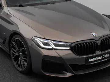 BMW 530d xD M Sport Individual Panorama HUD 20Zoll