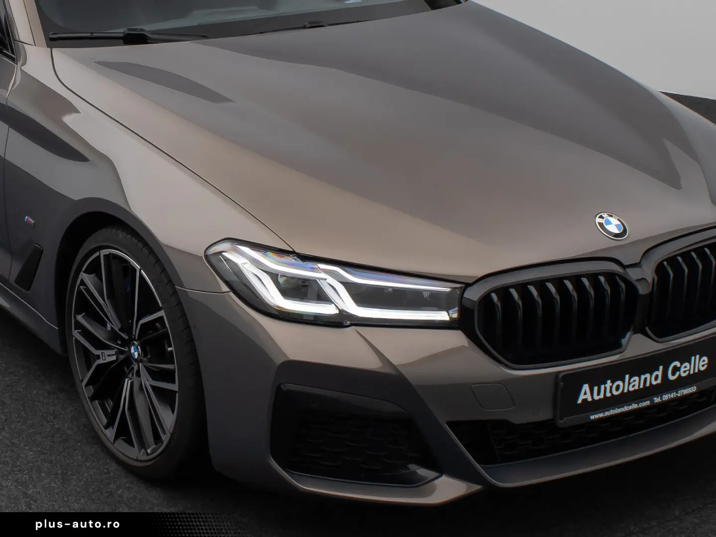 BMW 530d xD M Sport Individual Panorama HUD 20Zoll