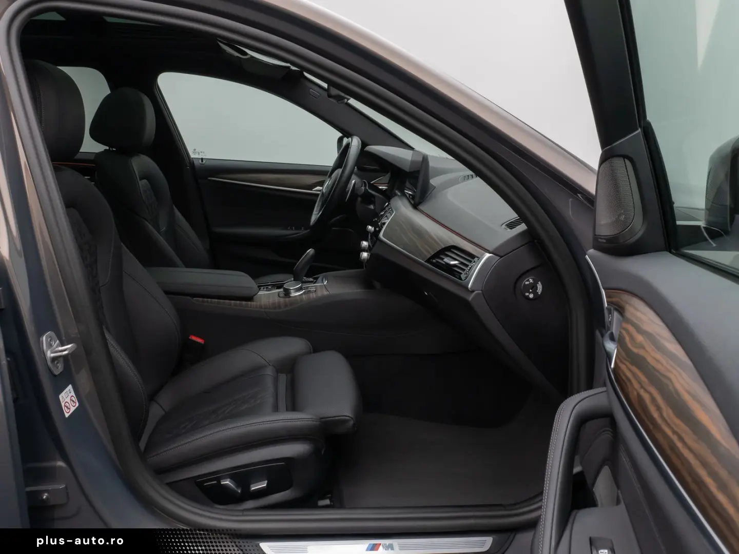 BMW 530d xD M Sport Individual Panorama HUD 20Zoll