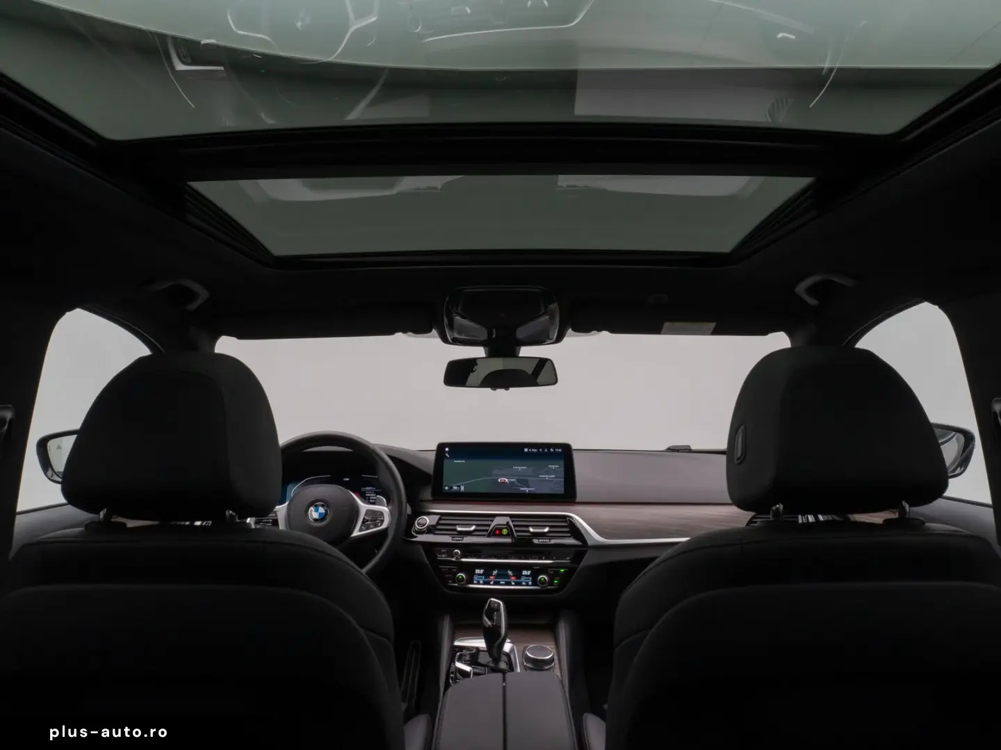 BMW 530d xD M Sport Individual Panorama HUD 20Zoll