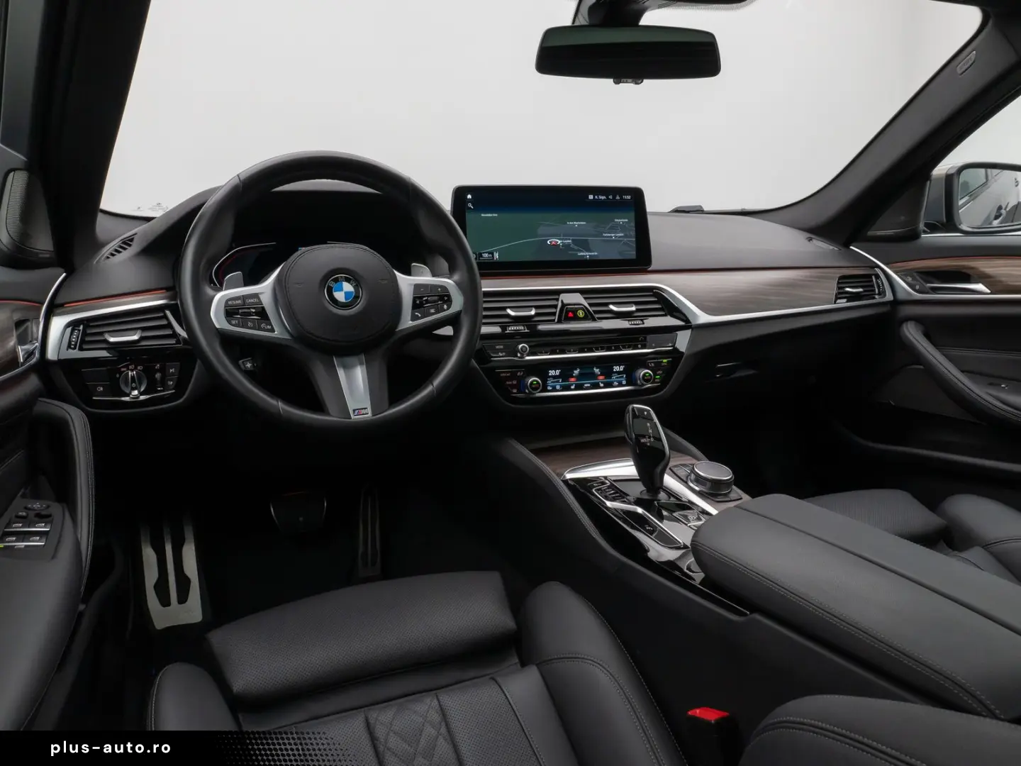 BMW 530d xD M Sport Individual Panorama HUD 20Zoll