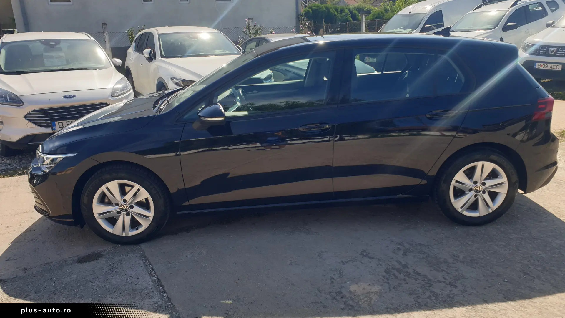 Volkswagen Golf 8 2020 1.0 eTSI DSG Life Mild-Hybrid