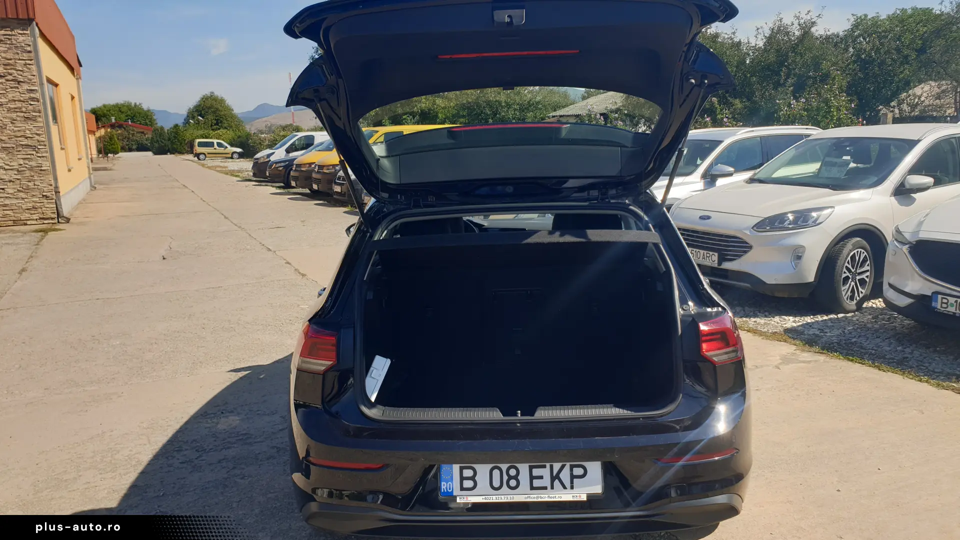Volkswagen Golf 8 2020 1.0 eTSI DSG Life Mild-Hybrid