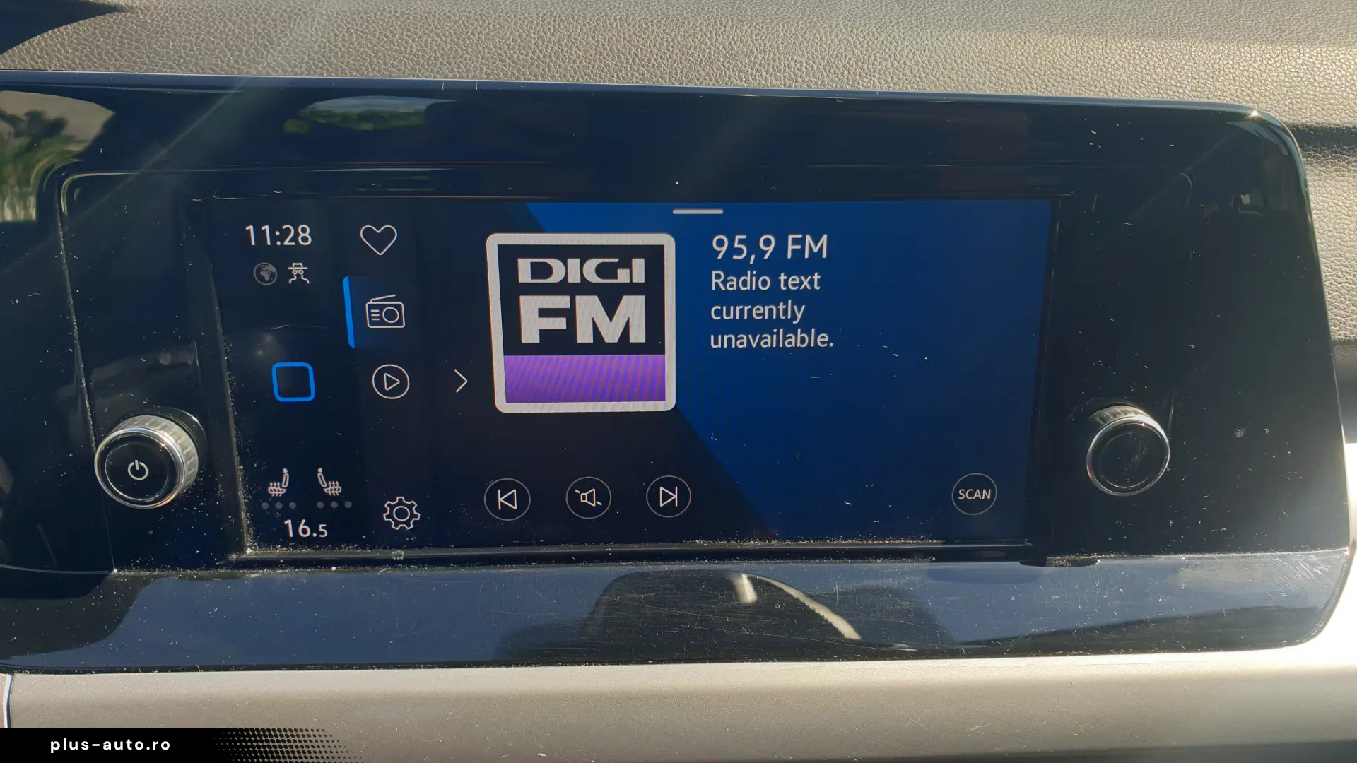 Volkswagen Golf 8 2020 1.0 eTSI DSG Life Mild-Hybrid