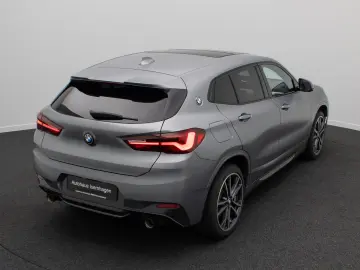 BMW X2 sD20i M Sport Panorama Kamera Individual 19