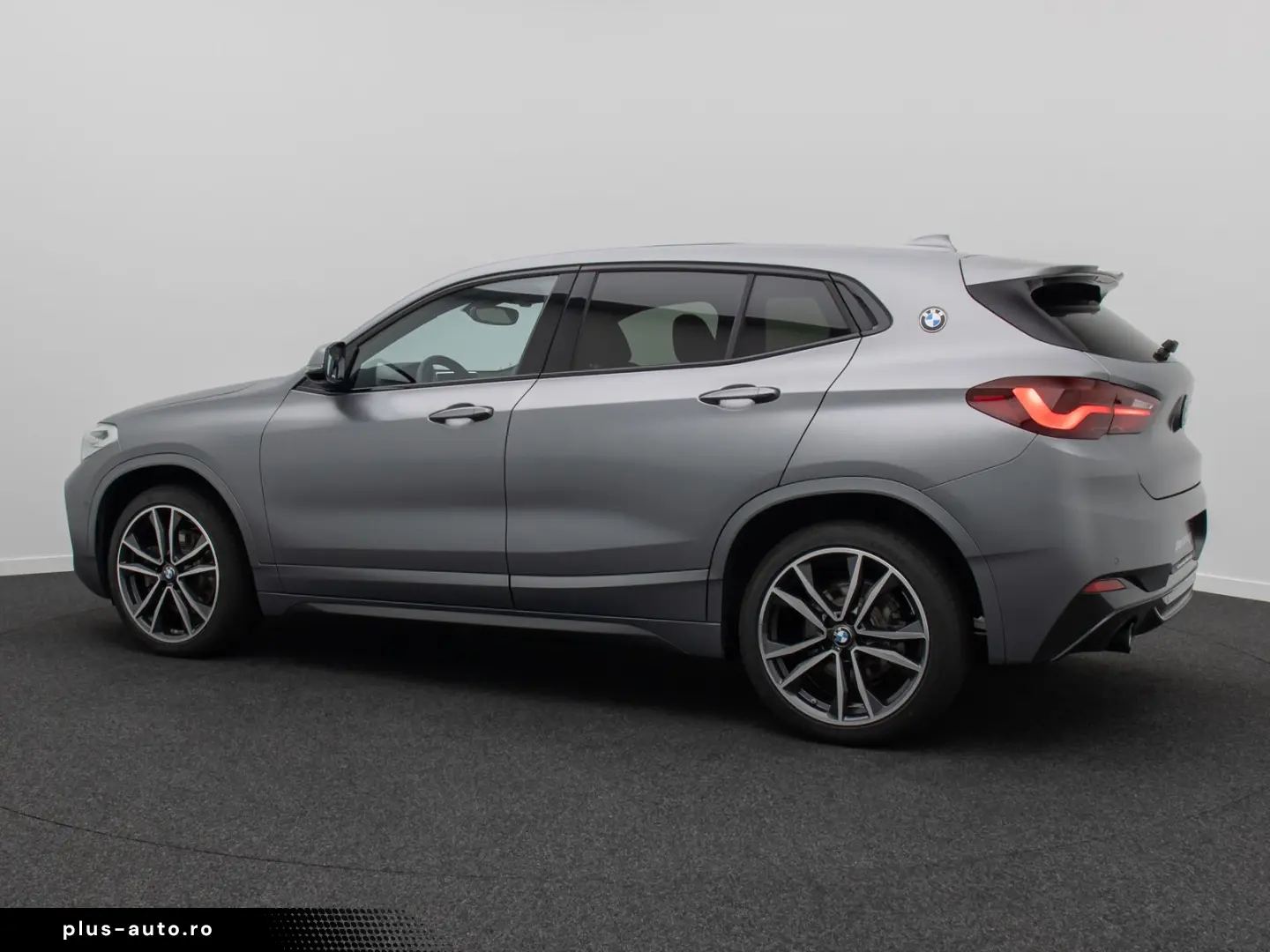 BMW X2 sD20i M Sport Panorama Kamera Individual 19