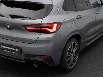 BMW X2 sD20i M Sport Panorama Kamera Individual 19