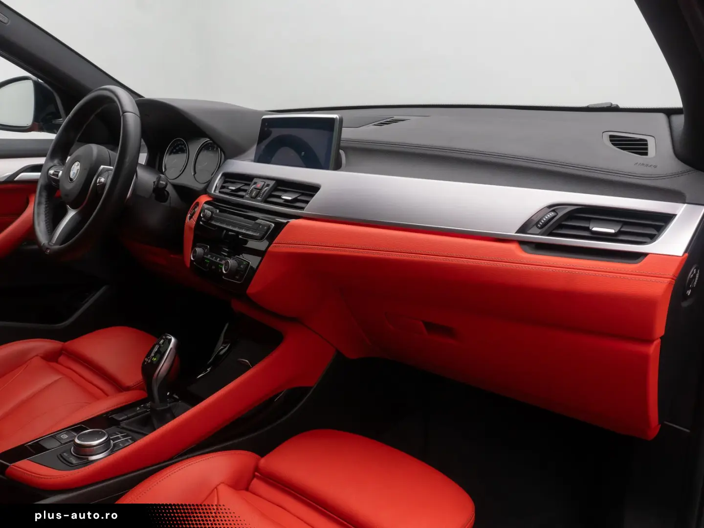 BMW X2 sD20i M Sport Panorama Kamera Individual 19