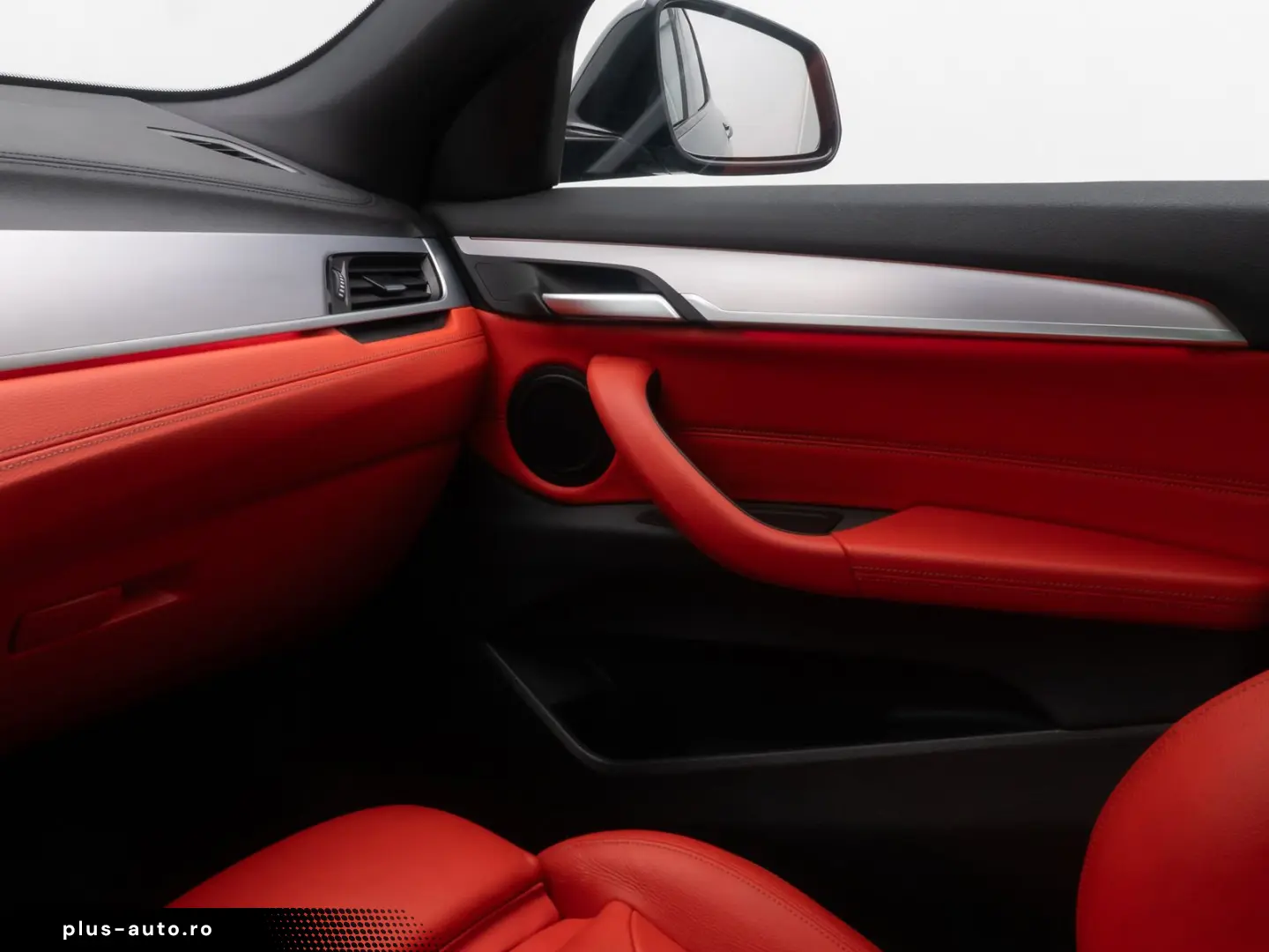 BMW X2 sD20i M Sport Panorama Kamera Individual 19