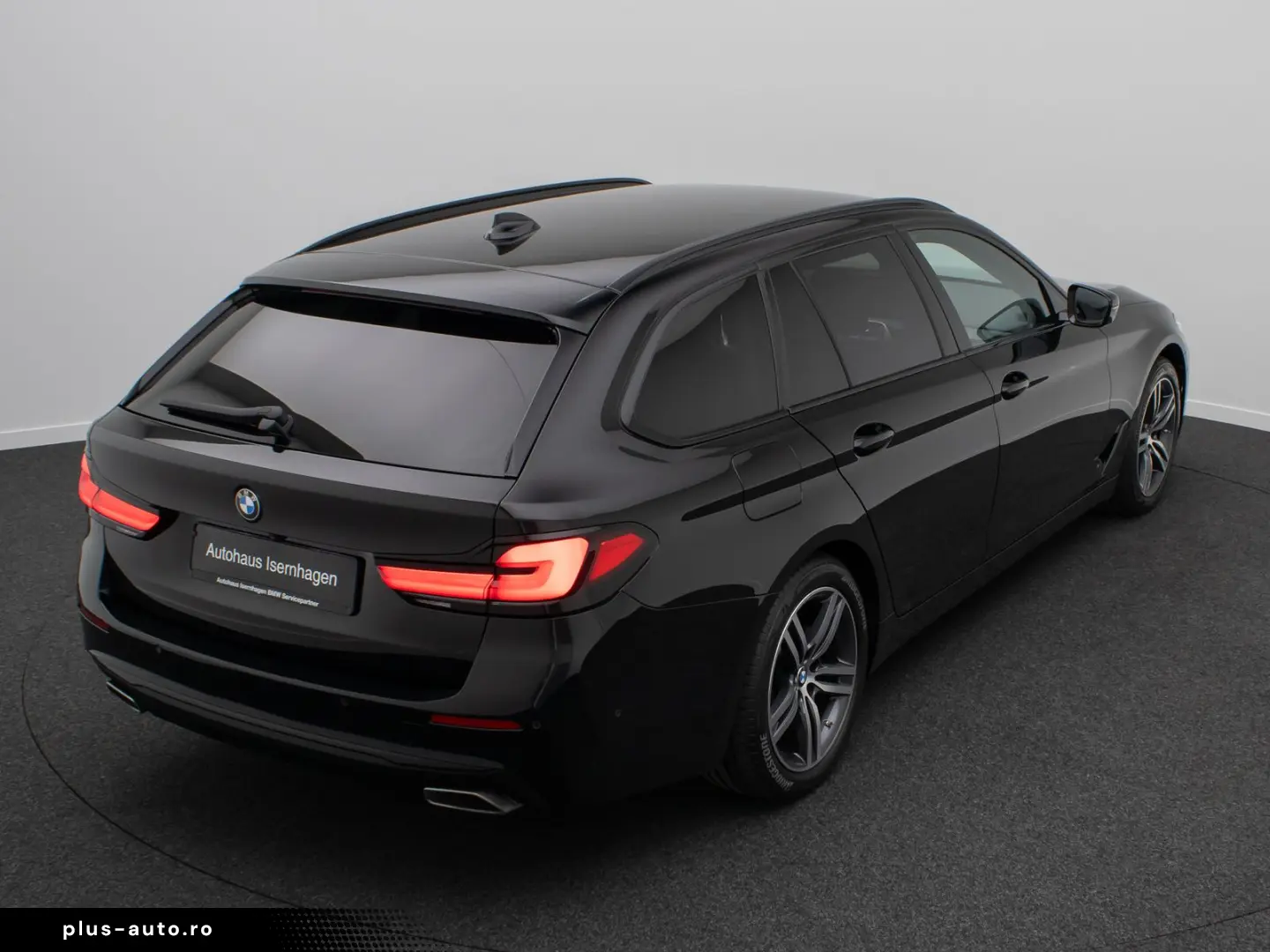 BMW 520d xD Individual Sport HUD DAB Komfort Laser
