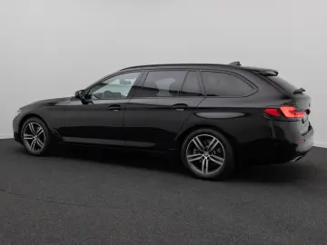 BMW 520d xD Individual Sport HUD DAB Komfort Laser