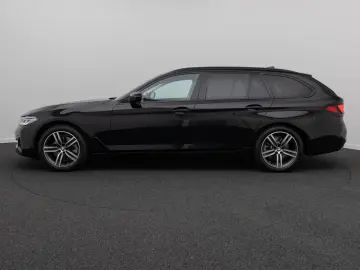 BMW 520d xD Individual Sport HUD DAB Komfort Laser