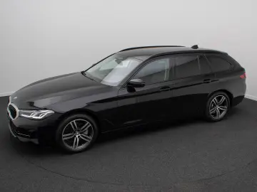 BMW 520d xD Individual Sport HUD DAB Komfort Laser