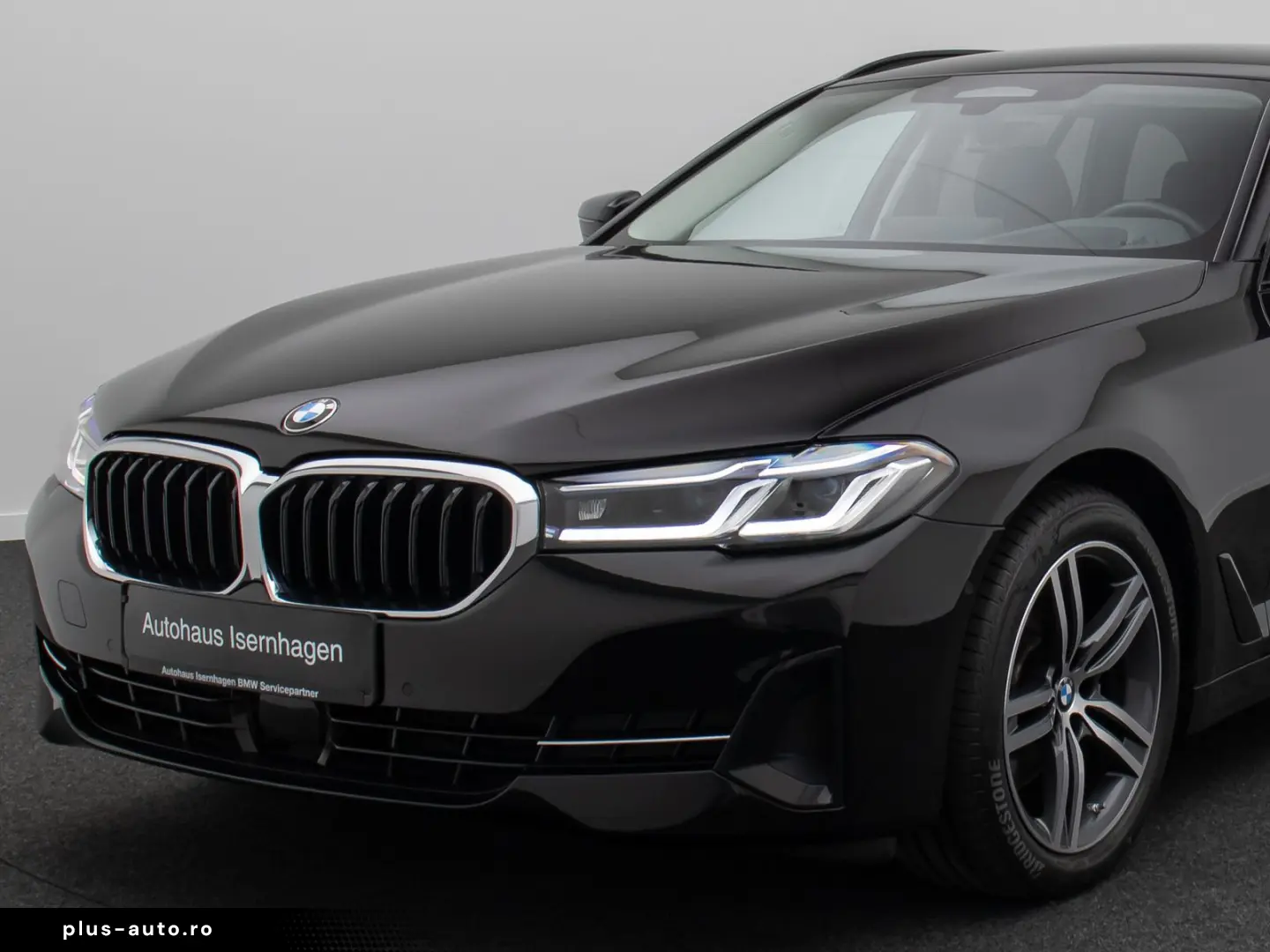 BMW 520d xD Individual Sport HUD DAB Komfort Laser