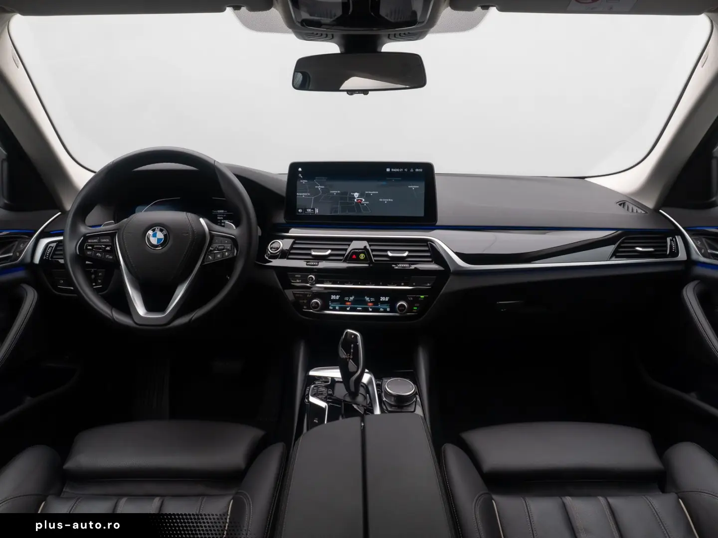 BMW 520d xD Individual Sport HUD DAB Komfort Laser