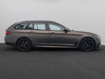 BMW 530e xD M Sport H K DAB HUD Individual 19Zoll