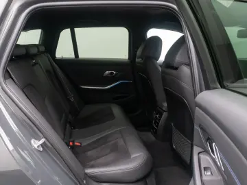 BMW 330d xD M Sport Individual Kamera DAB HUD 19Zoll