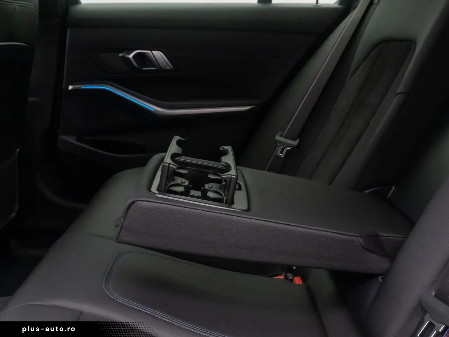 BMW 330d xD M Sport Individual Kamera DAB HUD 19Zoll