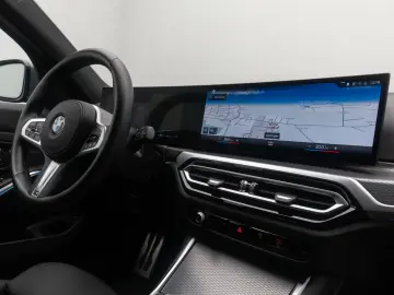 BMW 330d xD M Sport Individual Kamera DAB HUD 19Zoll