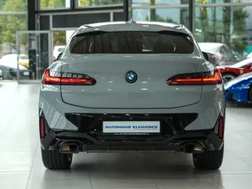 BMW X4 xD 30i M Sport INDIVIDUAL LEDER NAVI-CON 1-HD