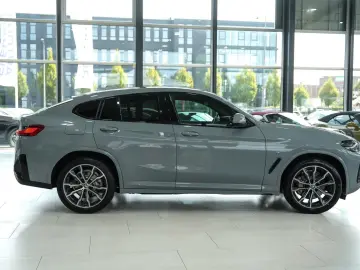 BMW X4 xD 30i M Sport INDIVIDUAL LEDER NAVI-CON 1-HD