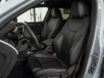 BMW X4 xD 30i M Sport INDIVIDUAL LEDER NAVI-CON 1-HD