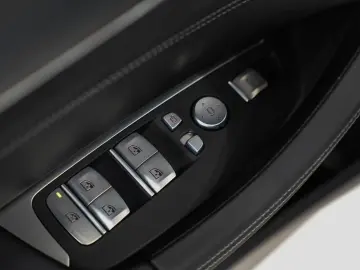 BMW X4 xD 30i M Sport INDIVIDUAL LEDER NAVI-CON 1-HD