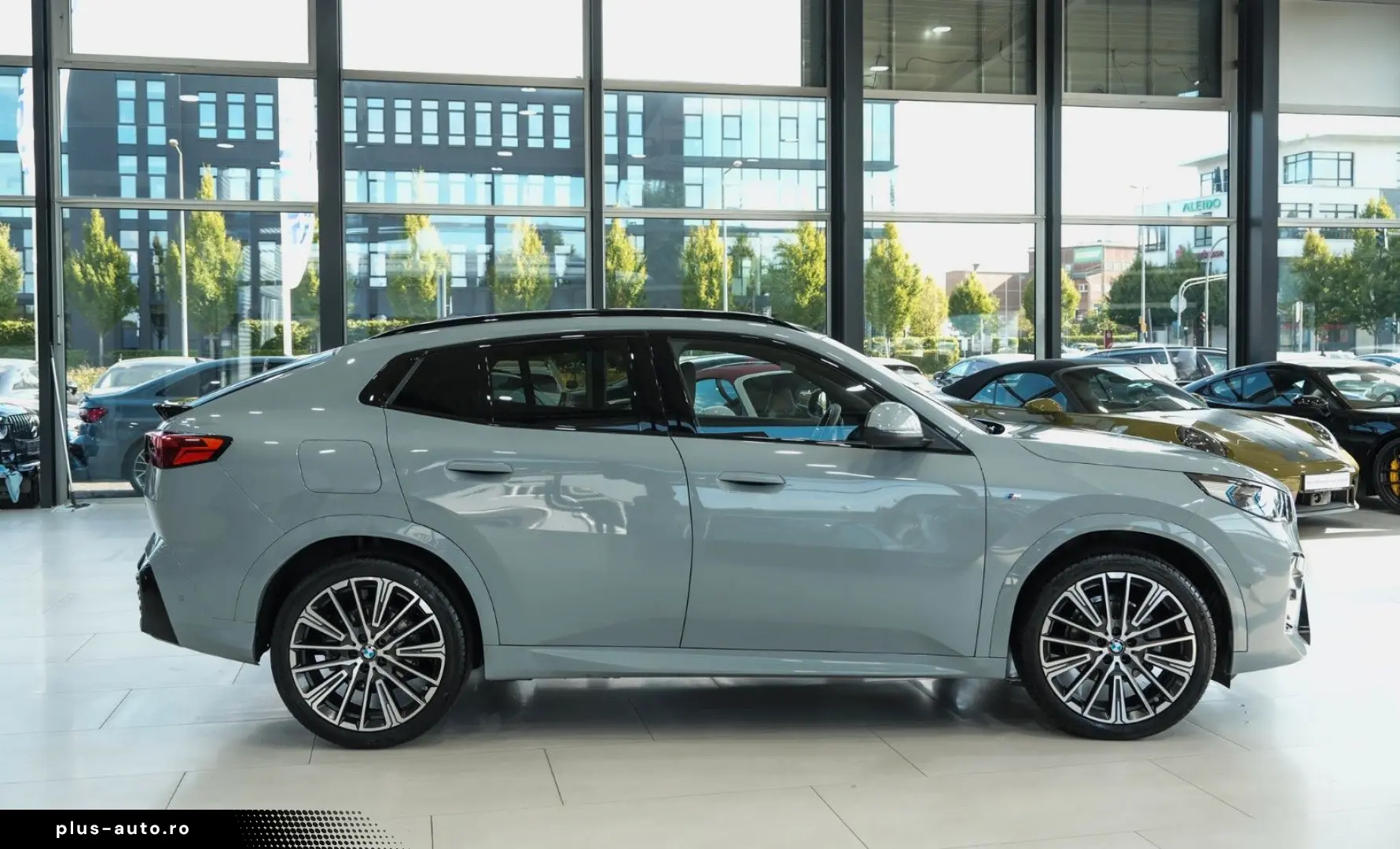 BMW X2 20d xDrive M Sport LEDER H K INDIVIDUAL 20 LM