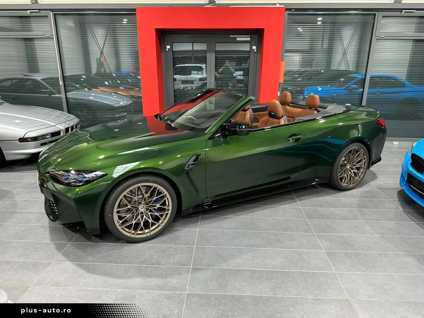 BMW BMW M4 Competition xDrive Cabrio   Individual