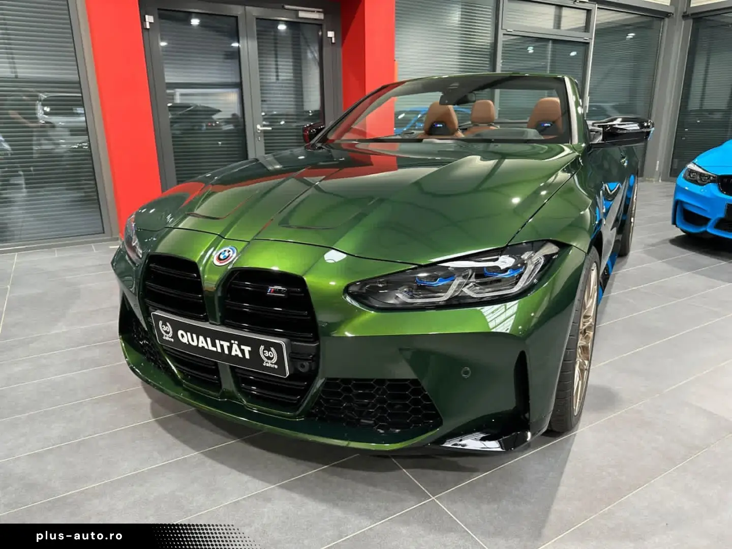 BMW BMW M4 Competition xDrive Cabrio   Individual