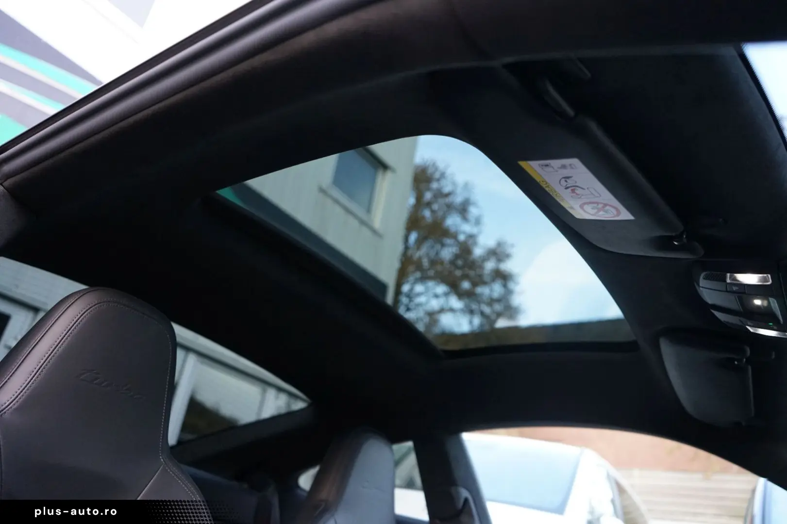 PORSCHE 992 Turbo GLASDACH LIFT 18W BELÜFT APPROVED 1 28
