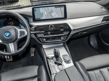 BMW 530e xDrive A M Sport