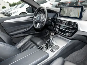 BMW 530e xDrive A M Sport