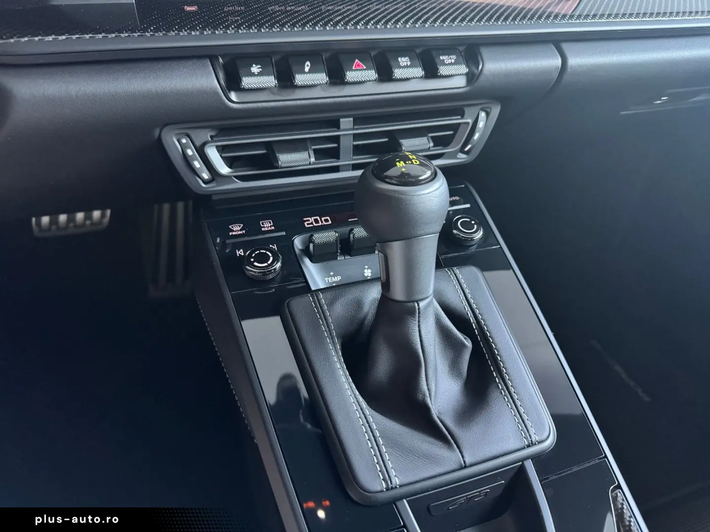PORSCHE 992 GT3 Touring PTS Gulf Lift Bose Carbon PCCB