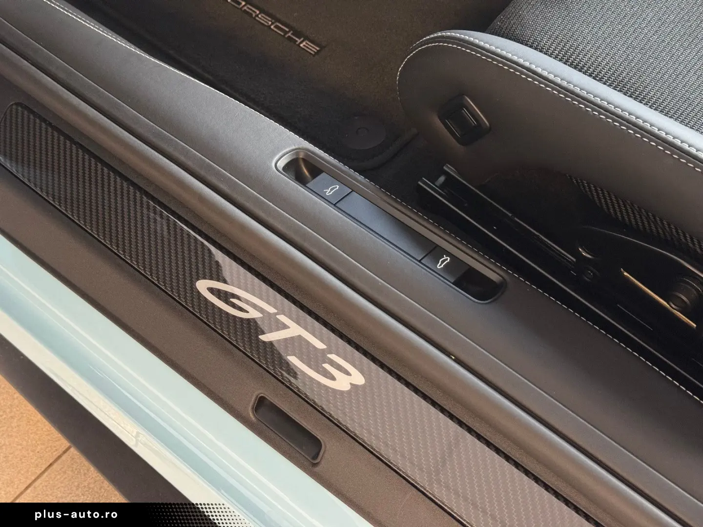 PORSCHE 992 GT3 Touring PTS Gulf Lift Bose Carbon PCCB