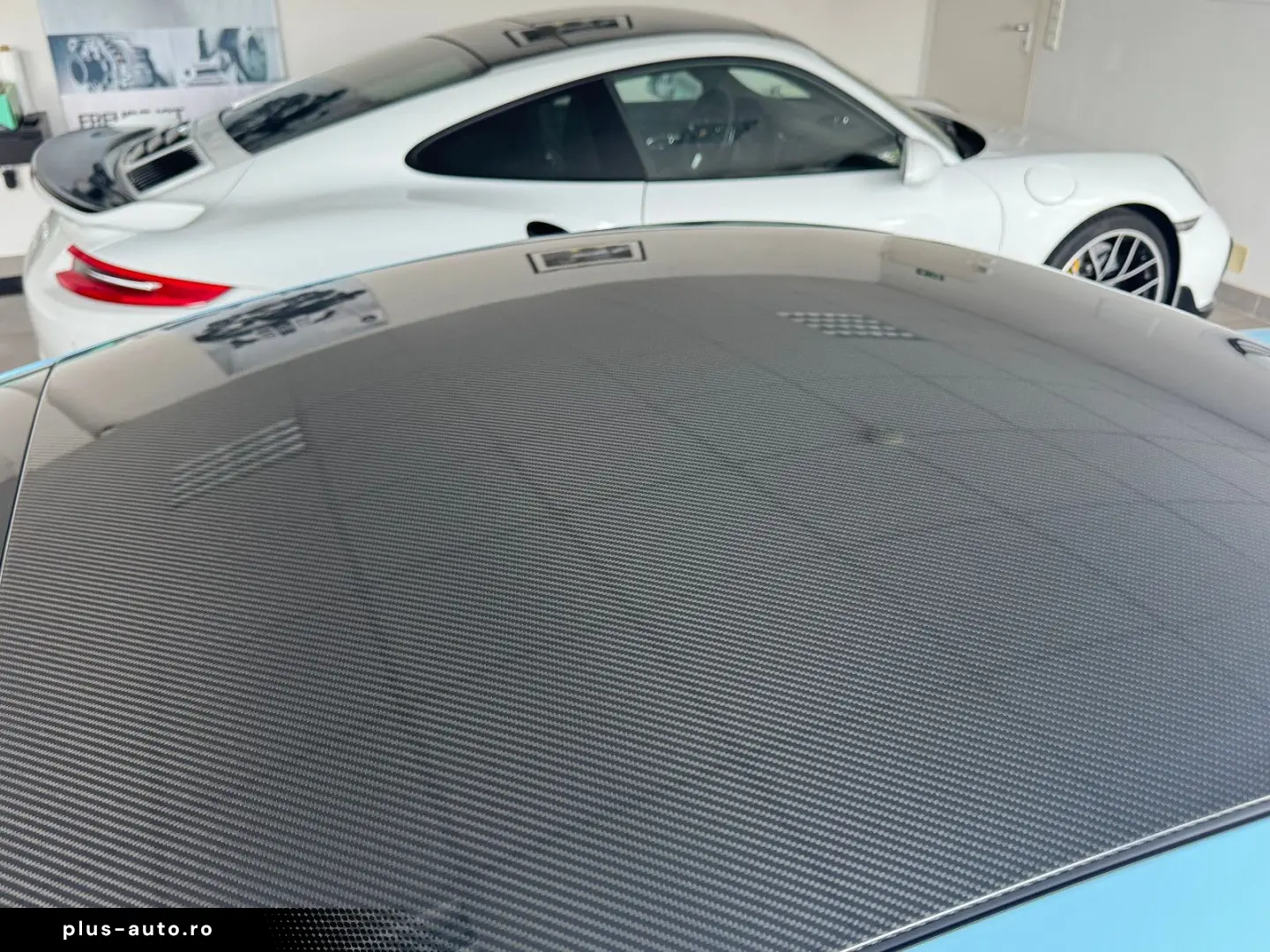 PORSCHE 992 GT3 Touring PTS Gulf Lift Bose Carbon PCCB