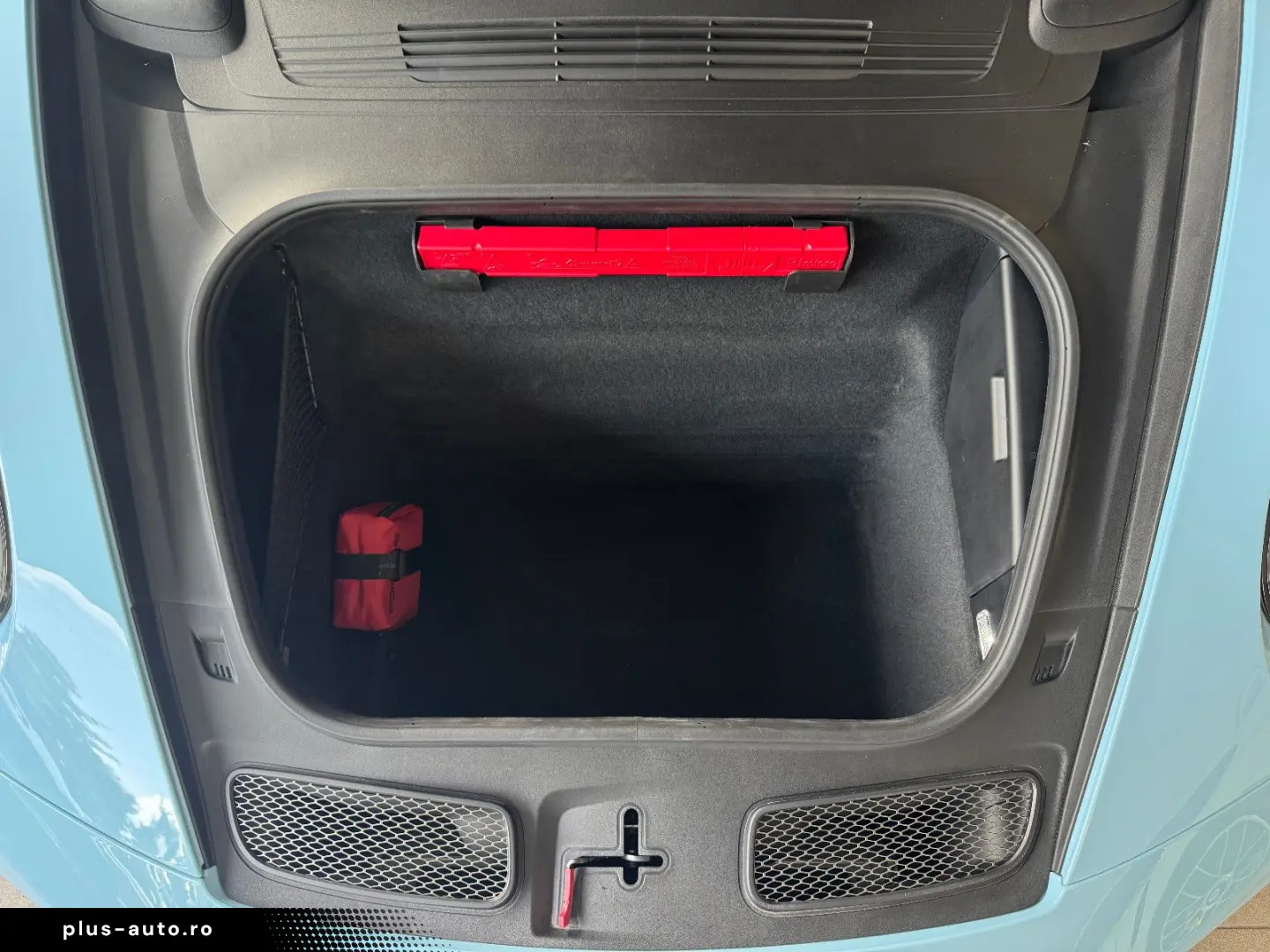 PORSCHE 992 GT3 Touring PTS Gulf Lift Bose Carbon PCCB