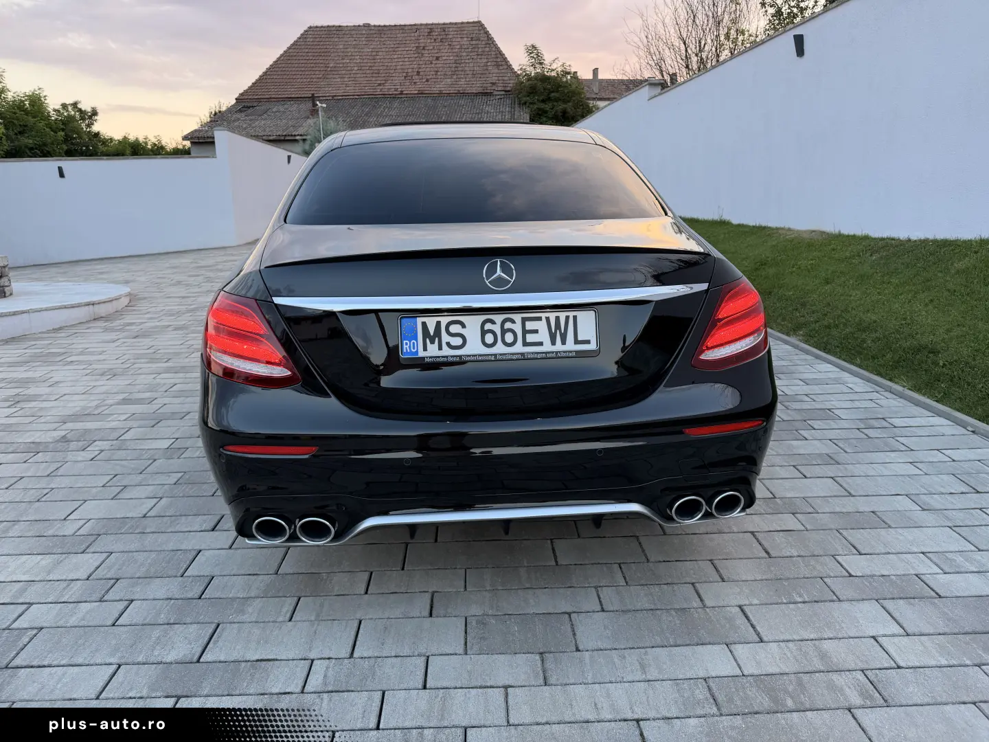 Mercedes-Benz E 400