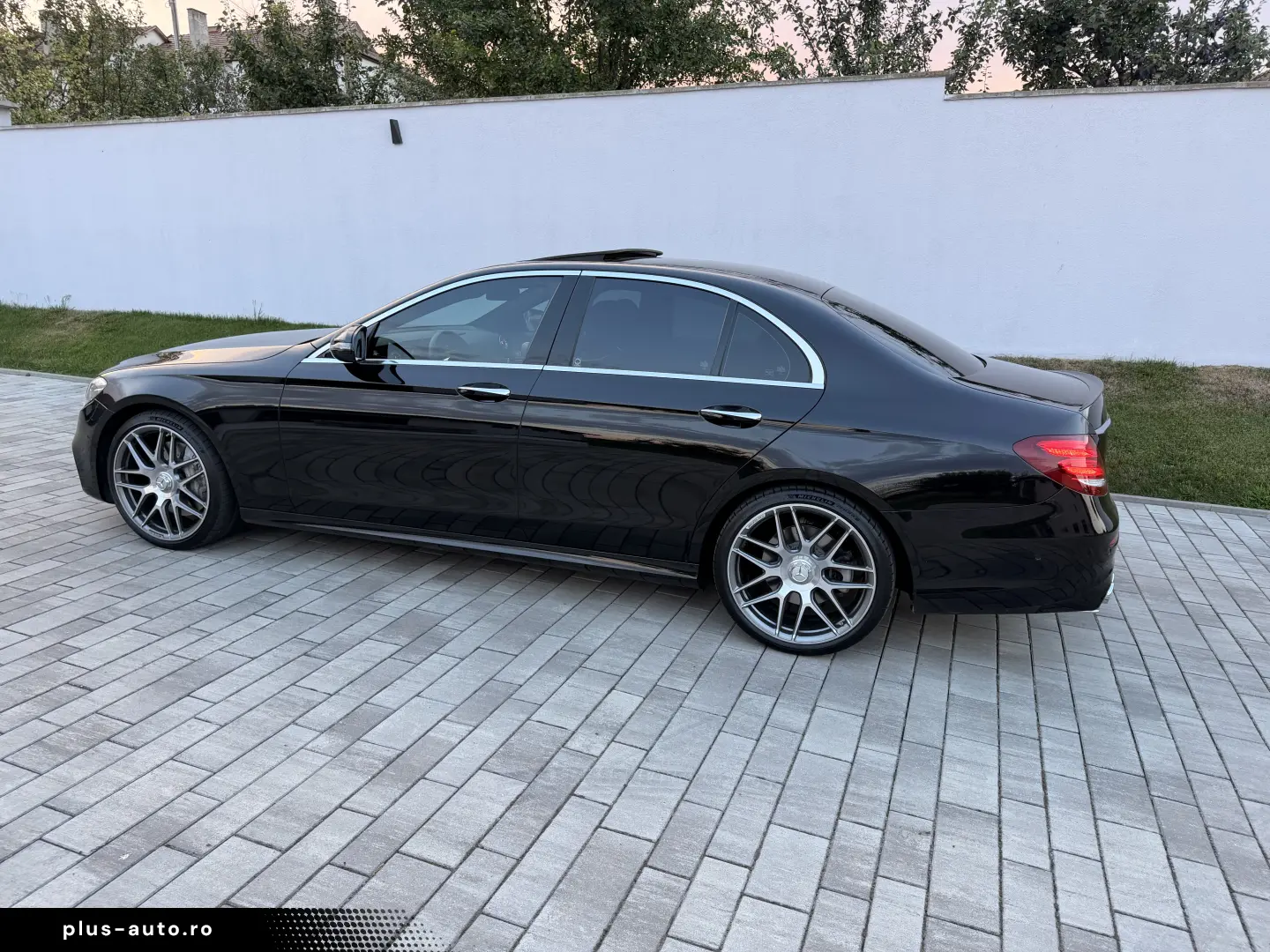 Mercedes-Benz E 400