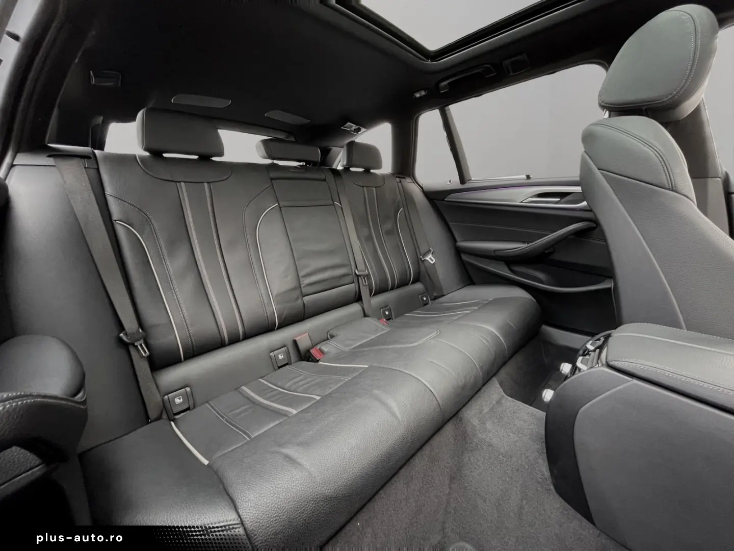 BMW 530e Touring M SPORT