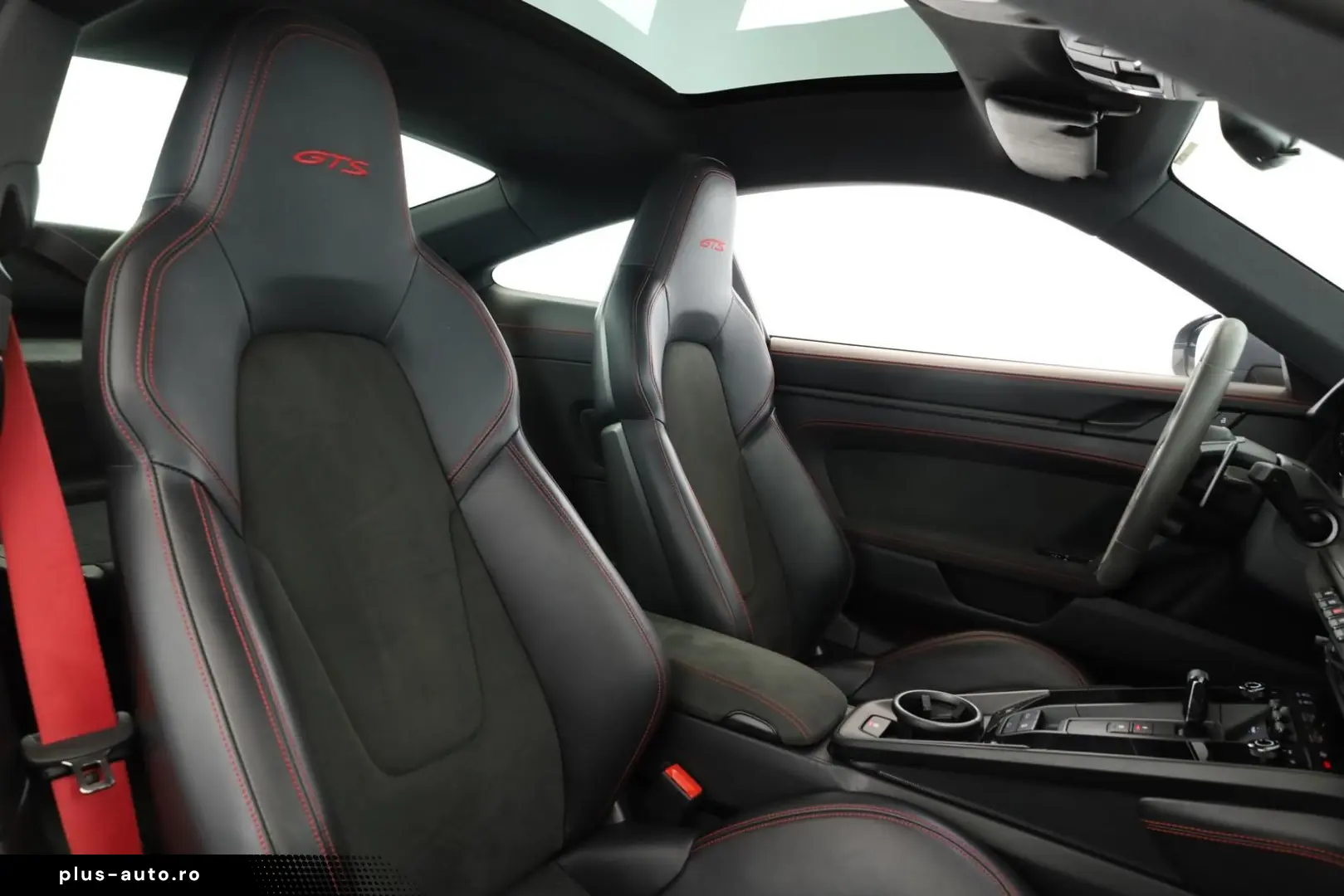 PORSCHE 911 Carrera 4 GTS Carbon GlasSD BOSE Inno Kam