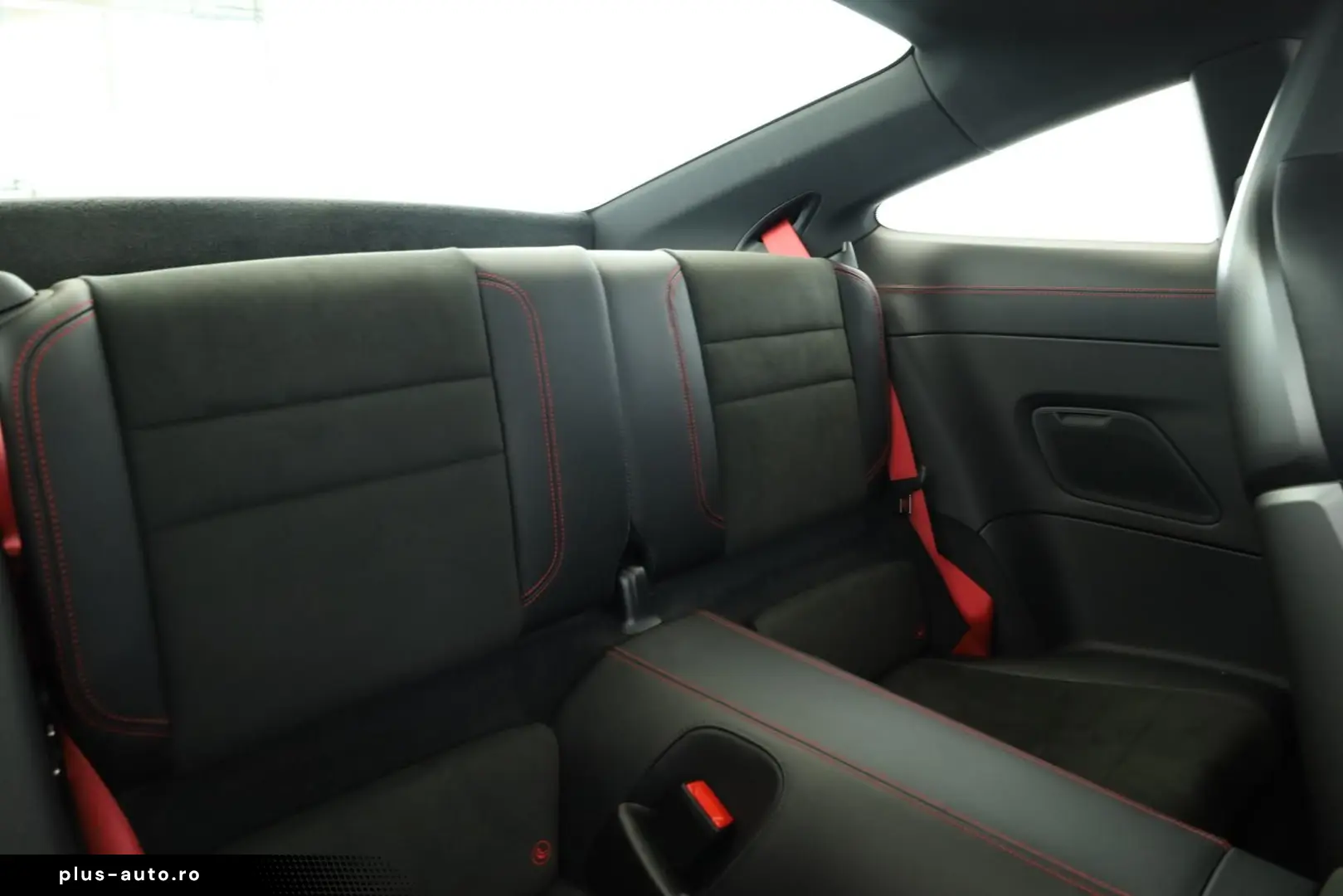 PORSCHE 911 Carrera 4 GTS Carbon GlasSD BOSE Inno Kam