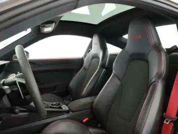 PORSCHE 911 Carrera 4 GTS Carbon GlasSD BOSE Inno Kam