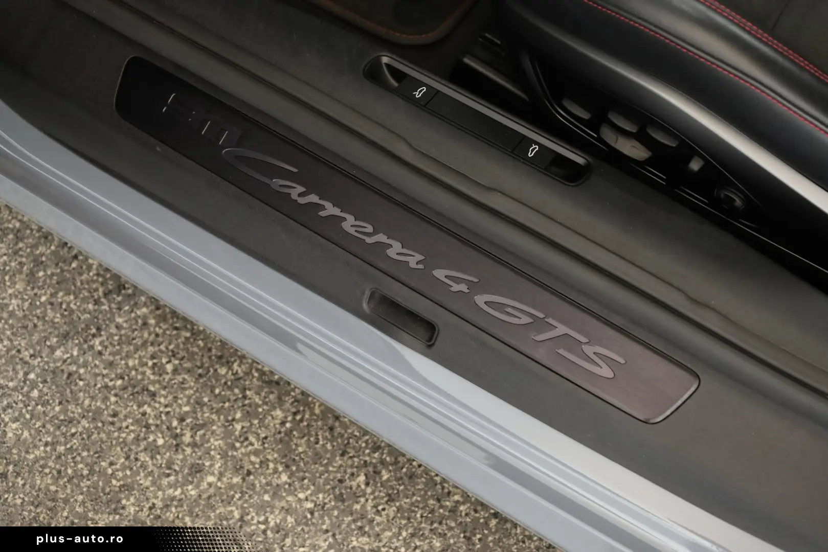 PORSCHE 911 Carrera 4 GTS Carbon GlasSD BOSE Inno Kam